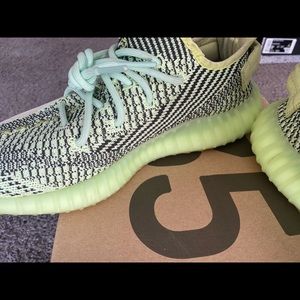 Yeezy Yeezreel(non-reflective)